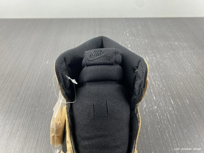 Cheap LUCY Air 555088-202 Heirloom Jordan 1 High OG 0819